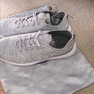 Brand New Peter Millar Hyperlight Glide